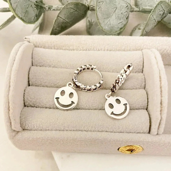 925 Sterling Silver Smiley Face Earrings Small Hoop Happy Face Earrings - Picture 3 of 4